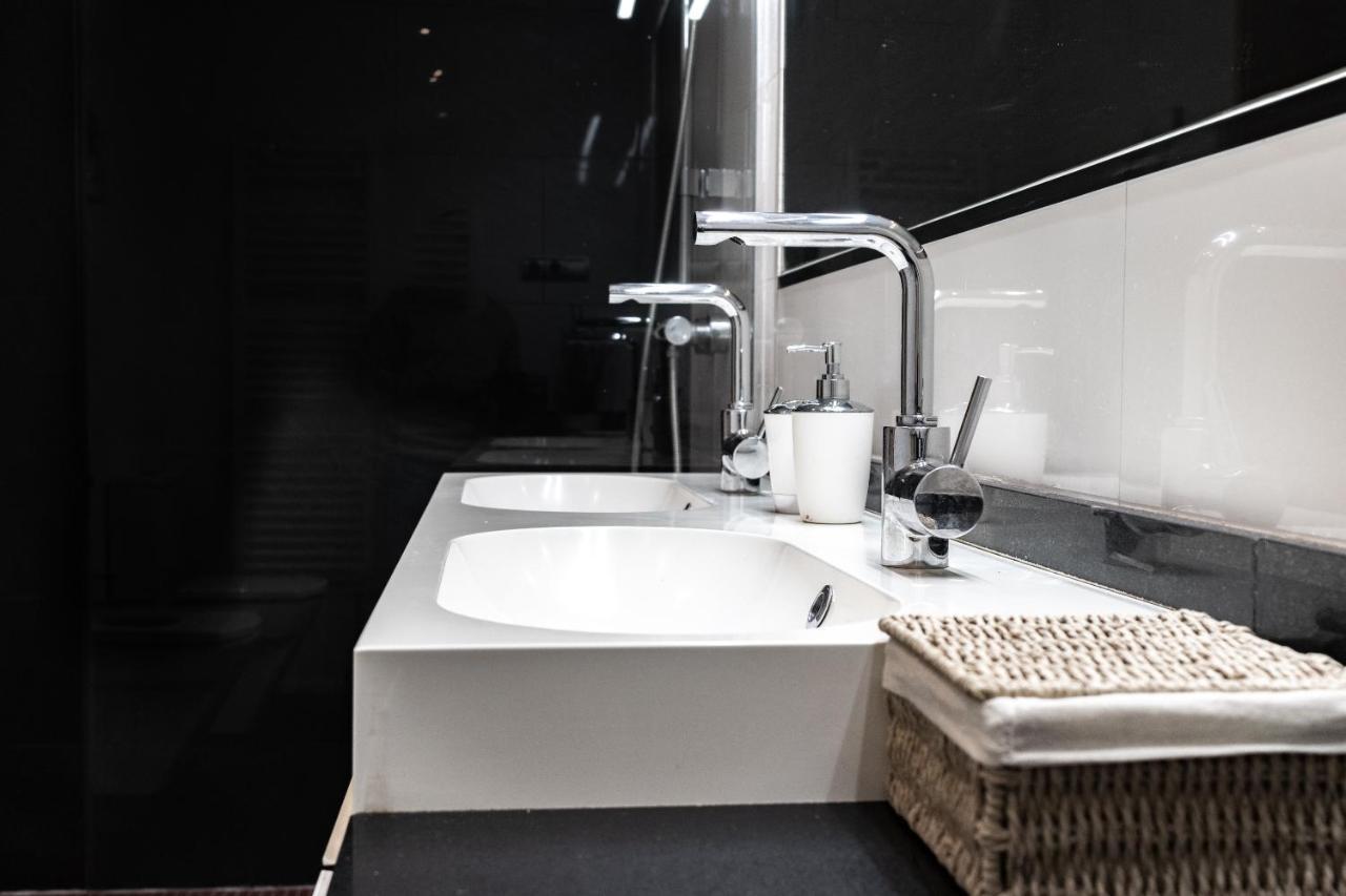 New! Lovely 3-Bedroom Loft In Bilbao Bilbau Exterior foto